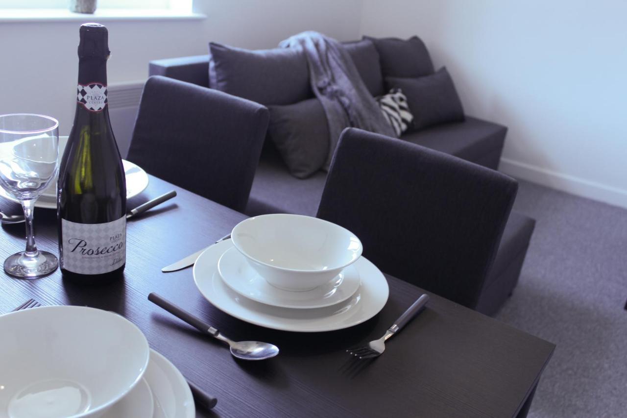Stylish 1Br Apartment In The Heart Of Heywood Zewnętrze zdjęcie
